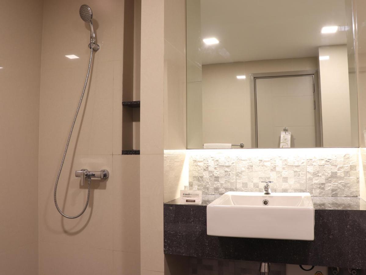 Rangsit Residence Экстерьер фото